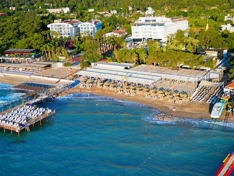 48CBFE4F3077B4629856F72A1AC4AD8F