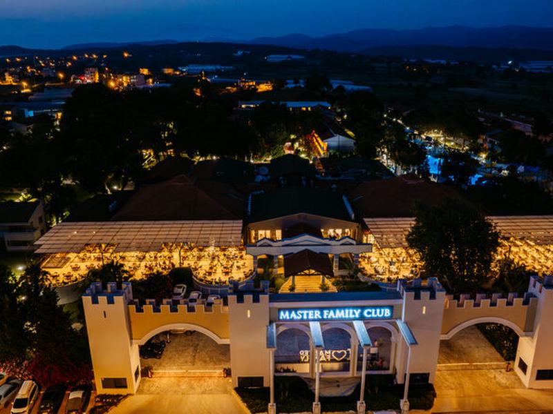 0AB0A9ADE37365445599FE2F0FE5B1C3