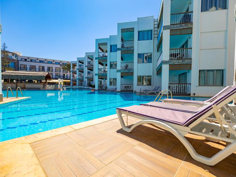 A5C0B0F2AED7EE3138CC466C856DC06E