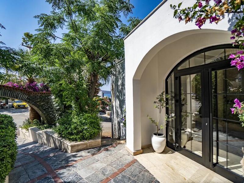 67E4C76F7E4619697CBBAA55794AC61D