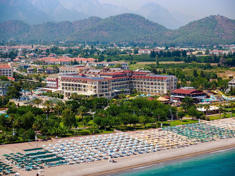 BFF9CB41321D98AB2F5D5767C140D143