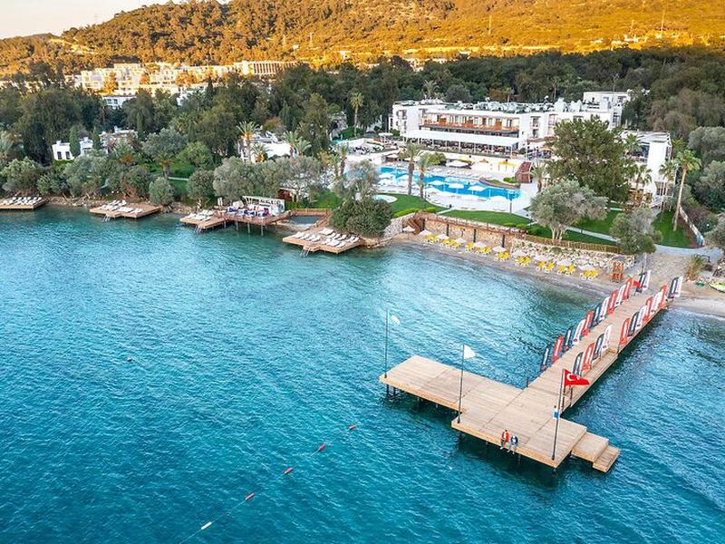 DoubleTree by Hilton Bodrum Isil Club Resort