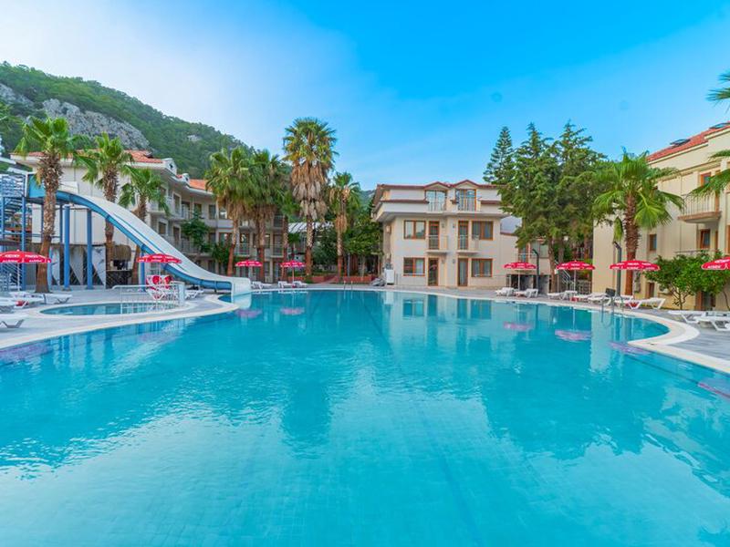 358B97578AD943F1717601E76D1A5D3A