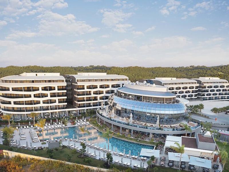 Liu Resorts