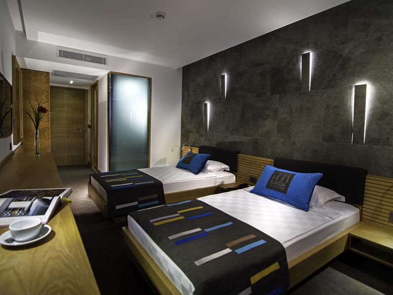 44F989A3CA97D115143999E70AEE7BC6