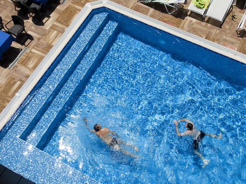 D8A58659004731140CBDF689C0905FE9