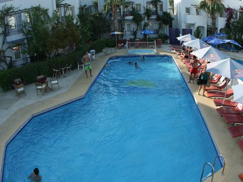 FEB3E3C859D104D59E44506874FA58A9