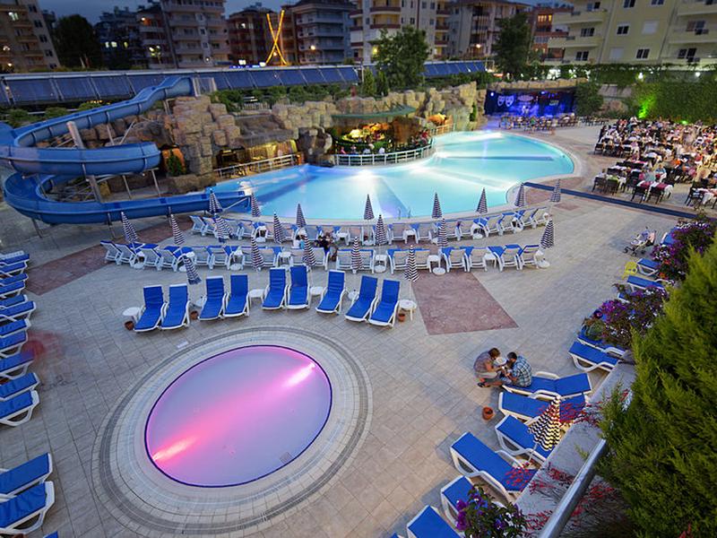 B70955AC46D93A4324C7651F72C0C02F