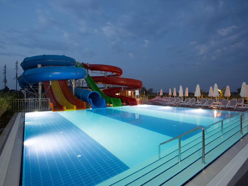 5DEEF4F0FA3C240C3050B0812D976DF2