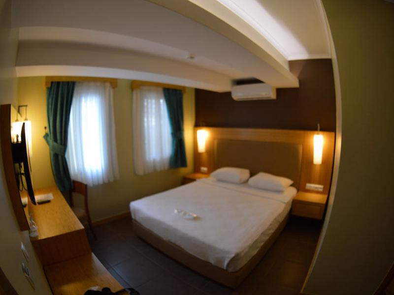 652D96F35B6EBA1EA1AE1C69499A8EE5