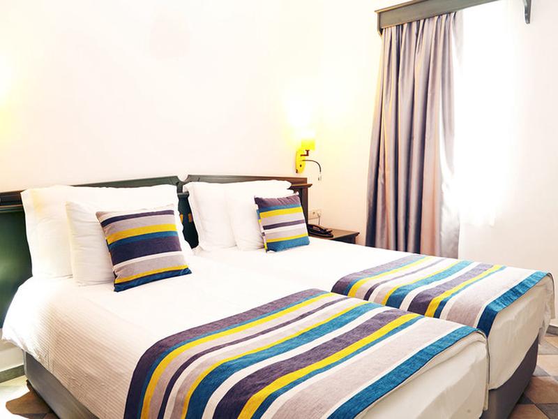 E9D43752B64189393EBE213DE8FCBBDE