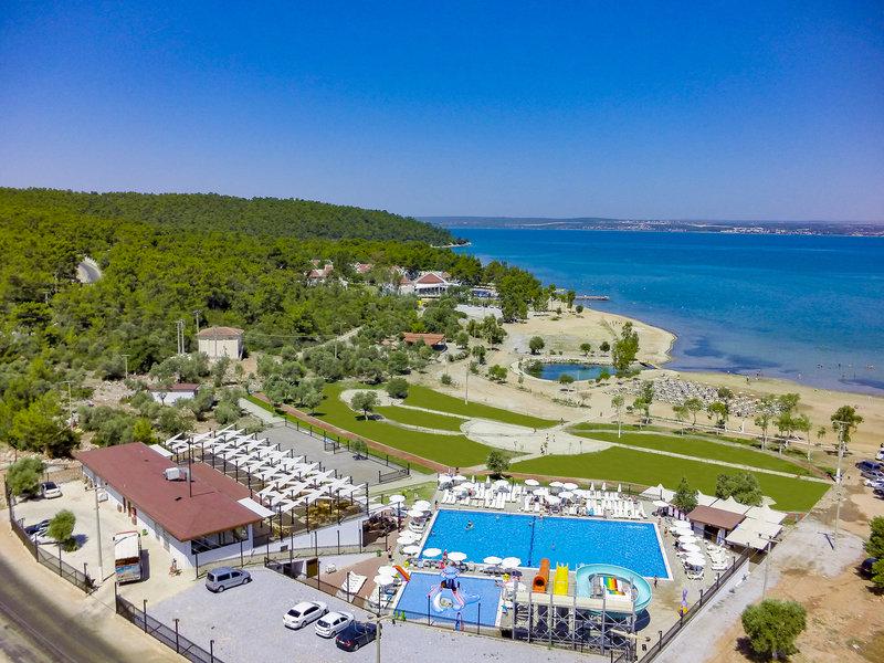 Ramada Resort Akbuk