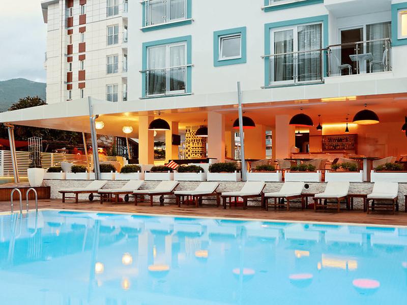 5D351518F7B5C5EE6E73E19B3D52B017