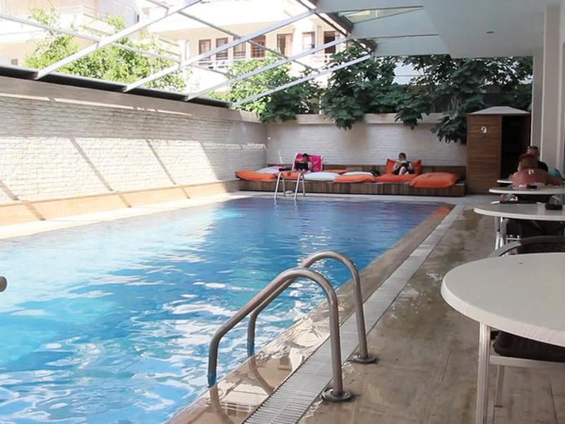 E6037553113FC985131F64727B6E6D32