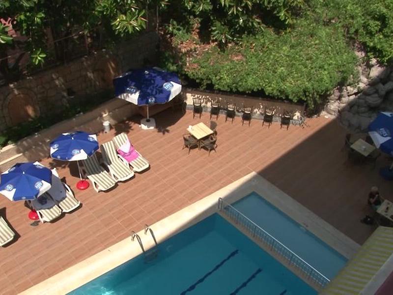 1BB449FA2F1CA44338990E9EB4DCCF0D