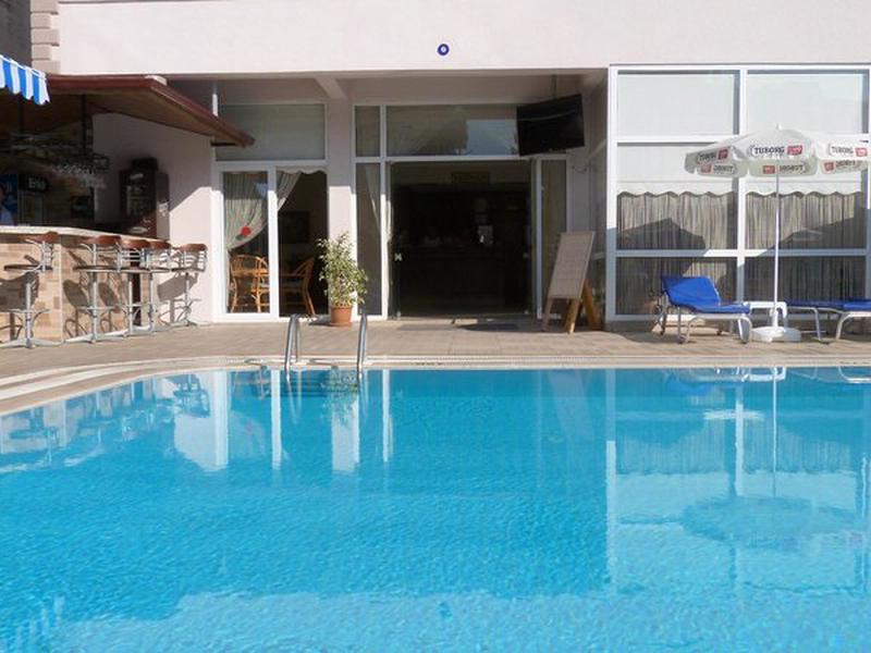 2302B728D08386D0BAAF923921AF3CAF