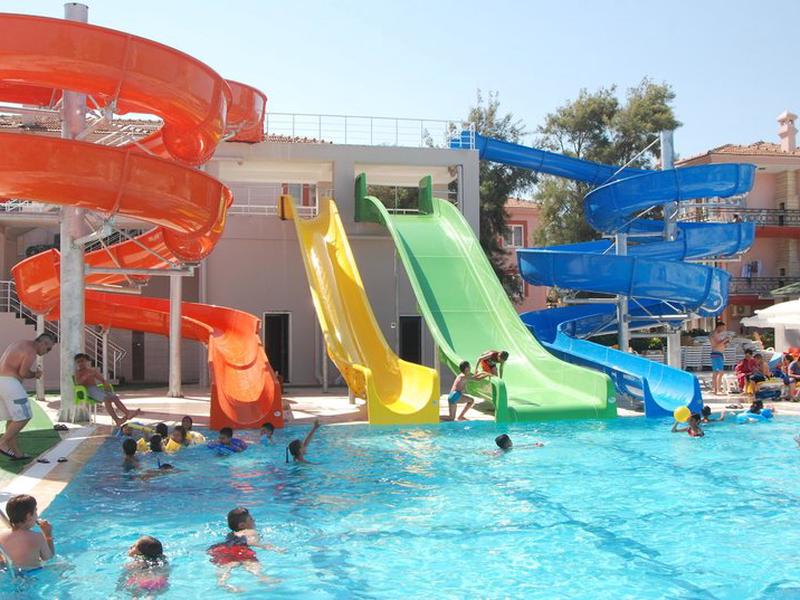 6C633759E2A5530E11DFC36C17410DD5