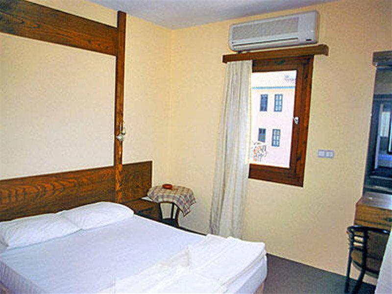 C34582C72180113B179B4A6EF7B910FE