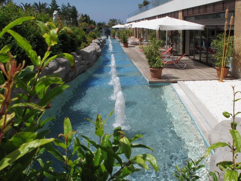 1CA537C1F08143496599CB3A2AF2334B