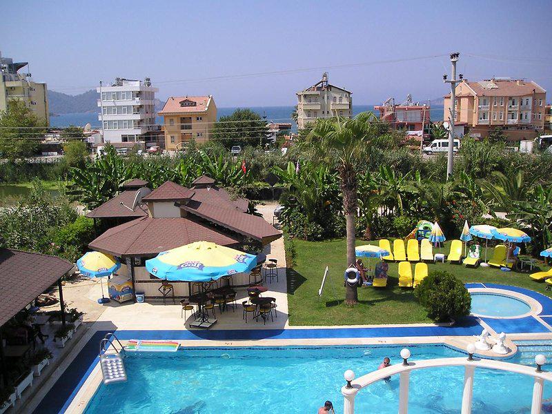 AA2A3B5A325CB251DE4AC7CB08B105F8