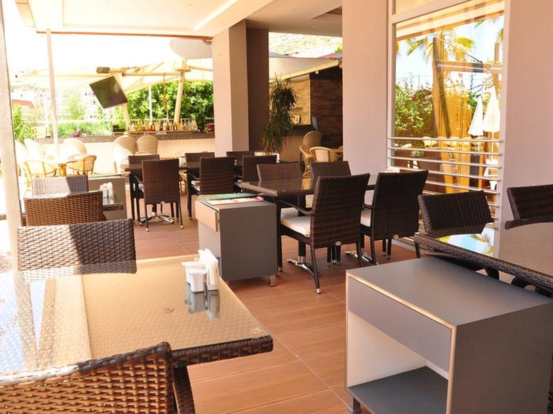 EF27BC87C70D12D20AF3D078C08989F4