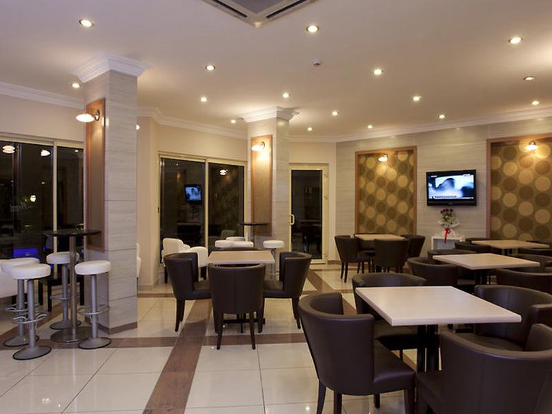 64982557377CAB01ADA7A7FE74717C79