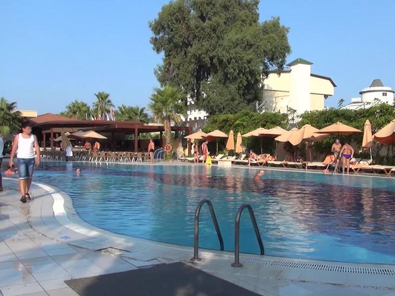 251F34A6DDE151A617B2C1E00AEEC184