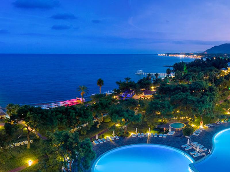 EF1732D0374AA0DC874FB99EFA3FCD50