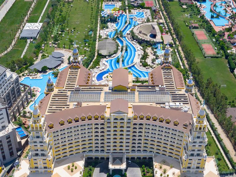 Royal Holiday Palace