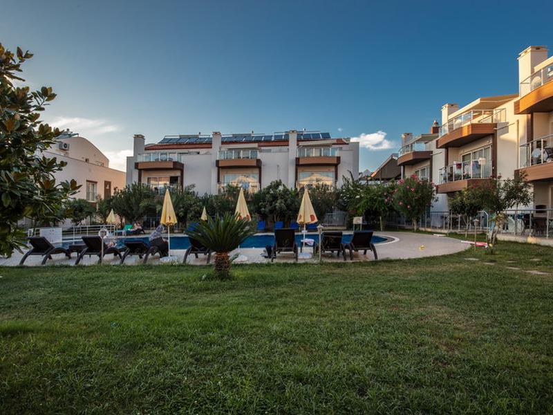 12E8AF125630A7E84449E896D04114DF