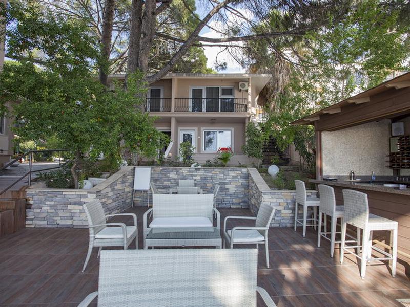 CB2EDDA32AAD220370A3B33BC257FC22