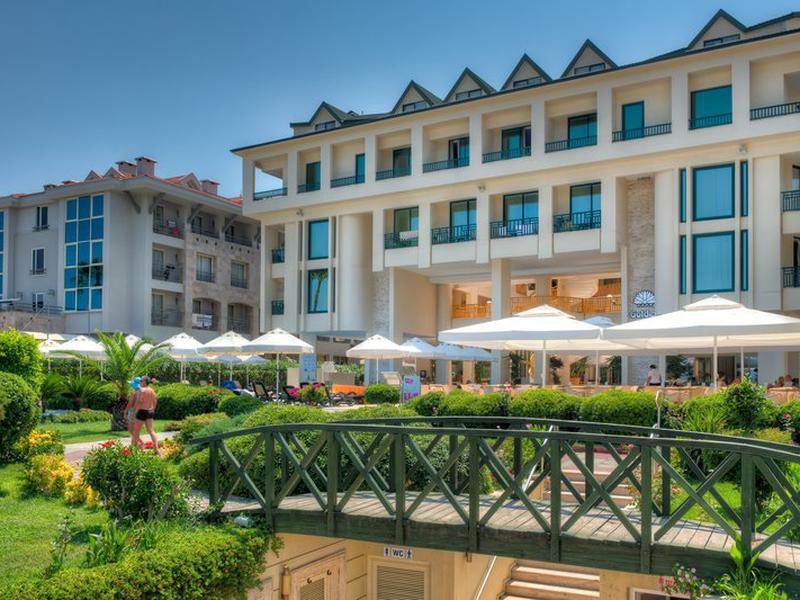 Golden Lotus Hotel