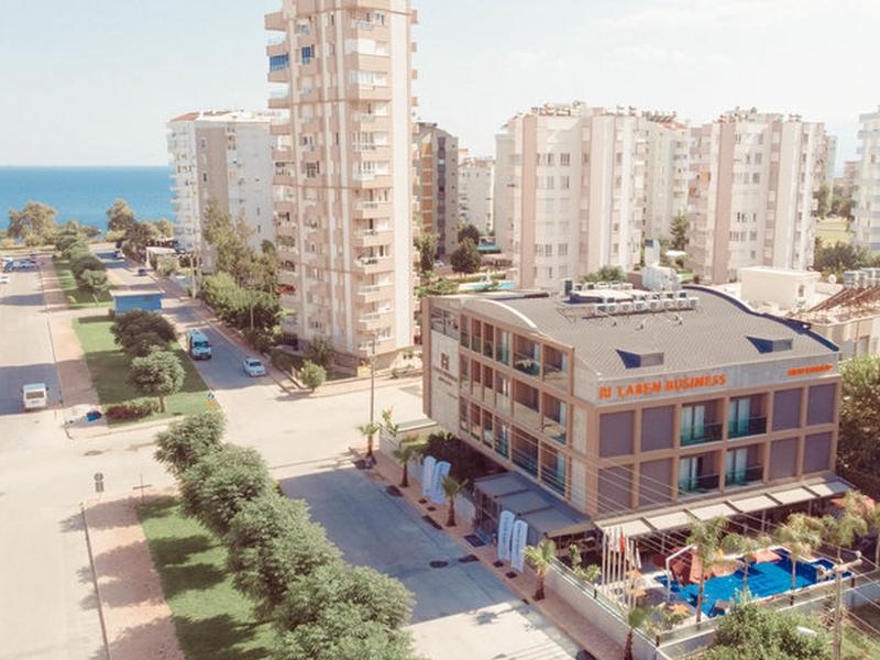 E586D5B811D0194EDD9B5FDC53490BE0