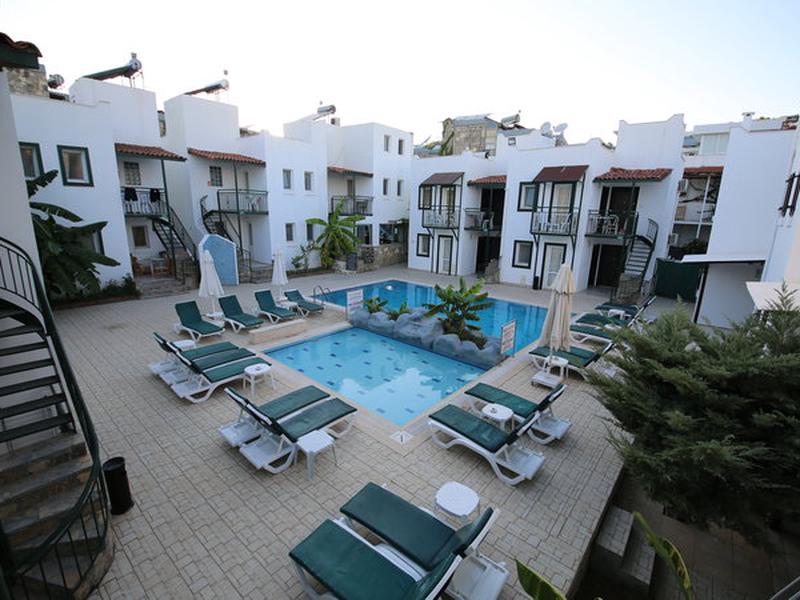 1FCEBE74CA82B8144BC8D48F7425D314