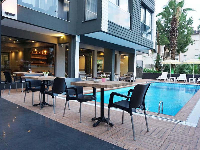 6B0286B9AEA2F4FF39929018273AAB88