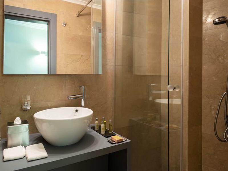 BA34DA31E034BDB6F5D0B6E941A6D7FD