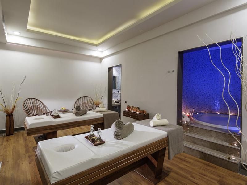 FED9B52EE995C11B2565789CB8CBD0BA