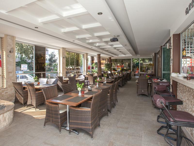 68F1518B327CE57D1BB892BC5FCCC1A8