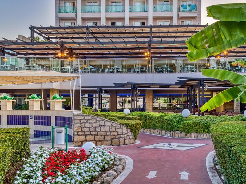 5B5F6842AAD0E10722B76AC3A7F02D18