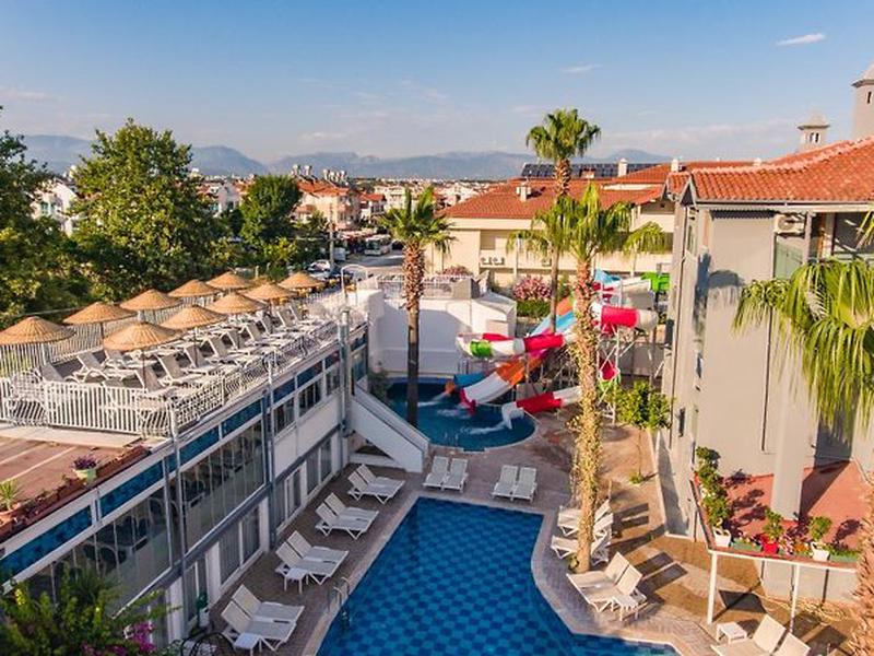 9792F326E2751F55B9FF846DC1C2E591