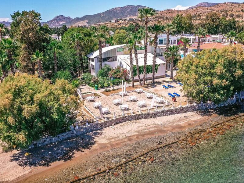 CBBAFF270F54806E98EEA3A5211D85EF