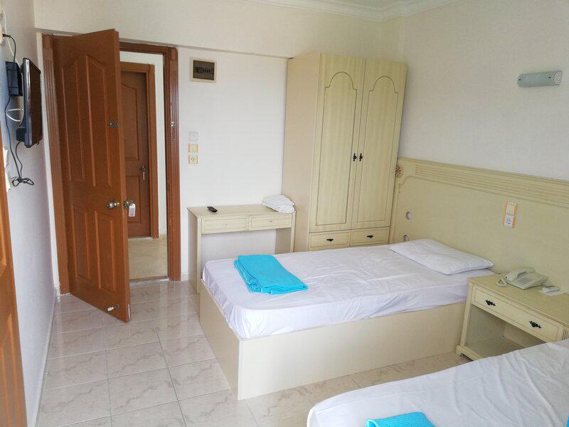 C6029C89FBBC8A19679F74D139F2A7B4