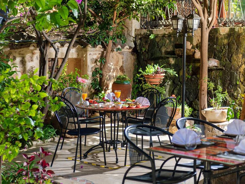 4DB58AC92D371F1BE4CCE678C2210B63