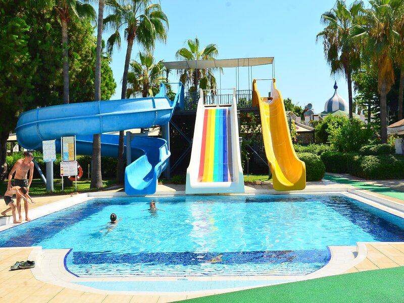 B4EF4CCB88FAD94FEAA2CA8EF4C0AC8A