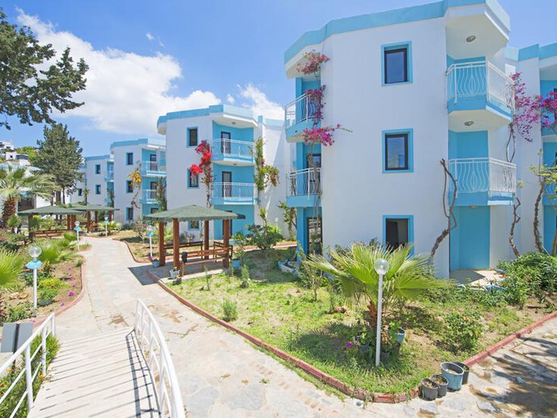 32F5E3D3A58D3DB51D806BA4F0523A01