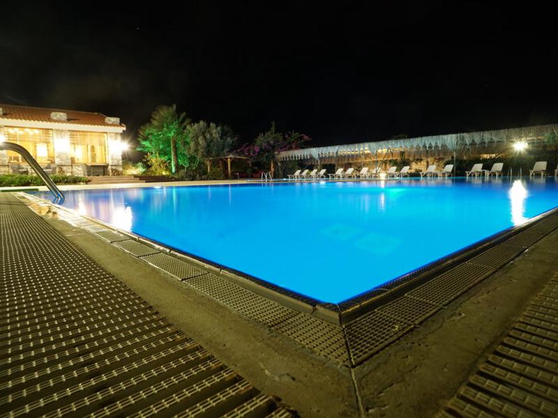 7358F7A7F82414EF09915782F6804E04