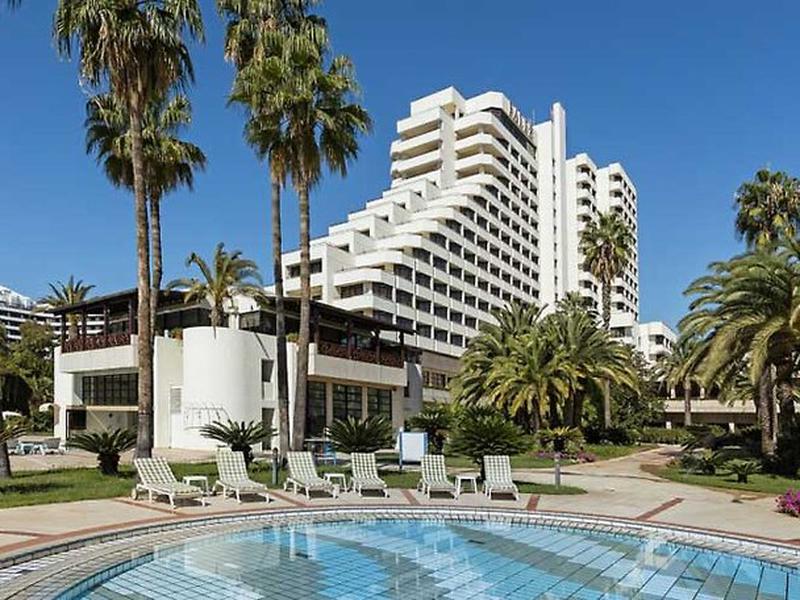 A1C488CFC38D9A79DF7B19DE5CA40E9E