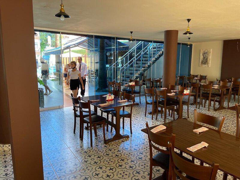 97011D8BD2E4BF5EBE1E82982E647EFC