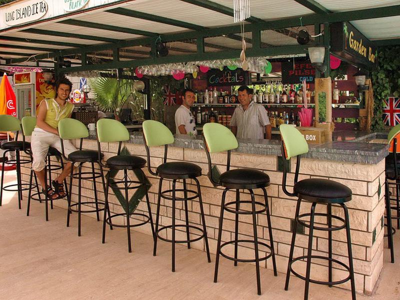 2149932705DFCC8F7DFDAD3963A98968