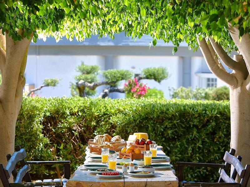 AD6BD9027DEE7293135C2F19BEE3E406